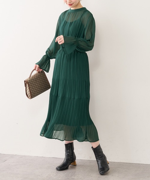natural couture（ナチュラルクチュール）の「ランダムプリーツプチハイティアードワンピース（ワンピース・レディース・スミクロ/グリーン/ピンク/その他1/その他2/その他3・FREE）」の3枚目の写真
