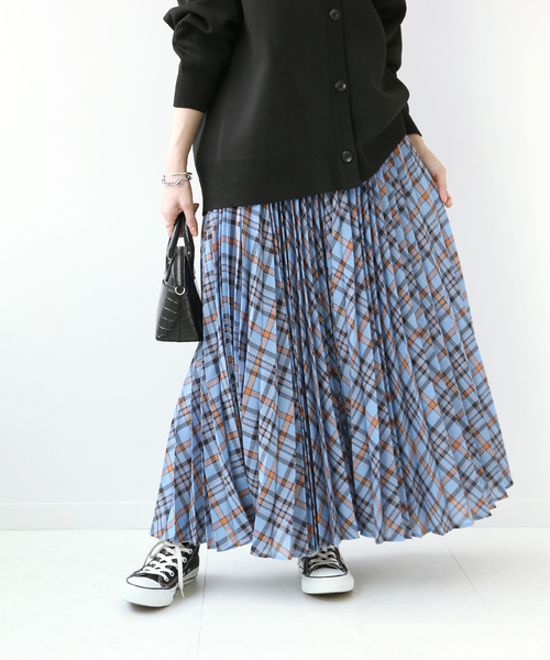Simplicite(サンプリシテ)の「先染めプリーツスカート◆(スカート・レディース・ネイビー/ブルー系その他/オレンジ・FREE)」の3枚目の写真