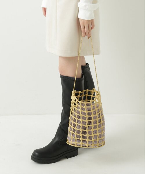 RAY CASSIN（レイカズン）の「ファー巾着×フィッシュネットトート（ショルダーバッグ・レディース・ベージュ/イエロー/キナリ・FREE）」の12枚目の写真