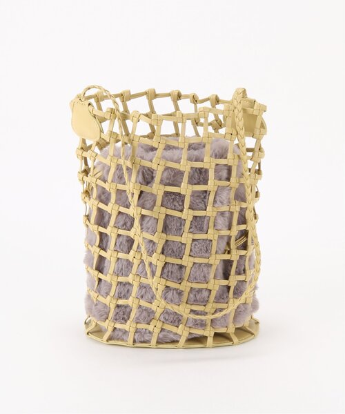 RAY CASSIN（レイカズン）の「ファー巾着×フィッシュネットトート（ショルダーバッグ・レディース・ベージュ/イエロー/キナリ・FREE）」の13枚目の写真