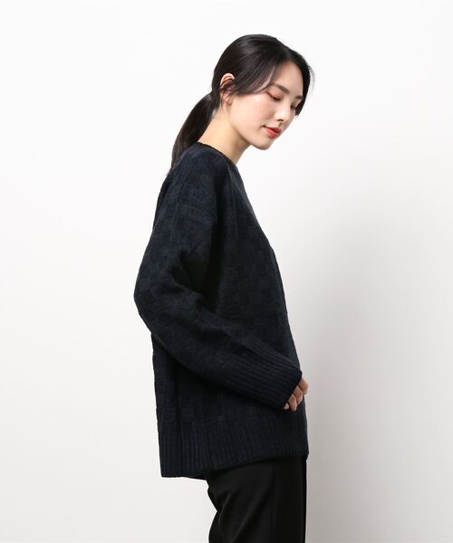 LOWRYS FARM(ローリーズファーム)の「3.5GコウシミックスPOLS 215156(ニット/セーター・レディース・ブラック/ブルー/イエロー・FREE)」の4枚目の写真