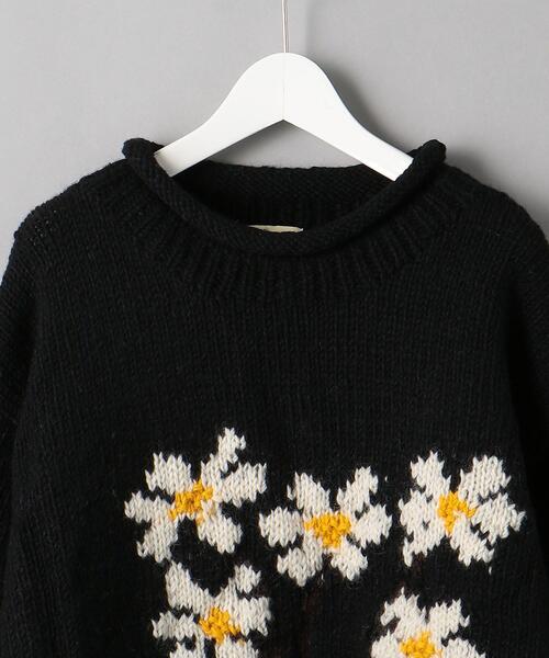 niche.(ニッチ)の「<Niche. (ニッチ) > R/N KNIT 5 FLOWERS/ニット(ニット/セーター・メンズ・ブラック・FREE)」の3枚目の写真