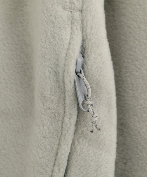 Columbia（コロンビア）の「Columbia/コロンビア スティーンズマウンテンフルジップ フリース ジャケット / Steens Mountain Full Zip（ブルゾン・メンズ・ブラック/ブラック系その他/ベージュ系その他/ヘザーチャコール/アイボリー系/ネイビー/ネイビー系/レッド系その他・S/M/L/XL/XXL）」の14枚目の写真