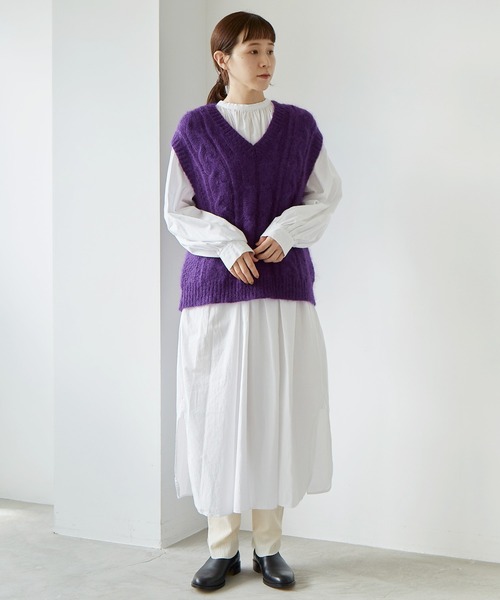 cardo fabrica（カルドファブリカ）の「モヘヤケーブルハンドニットベスト（ベスト・レディース・パープル/グレー・FREE）」の4枚目の写真
