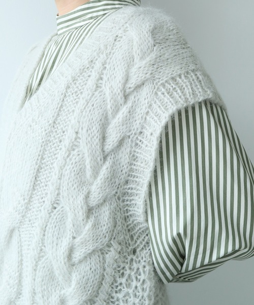 cardo fabrica（カルドファブリカ）の「モヘヤケーブルハンドニットベスト（ベスト・レディース・パープル/グレー・FREE）」の14枚目の写真