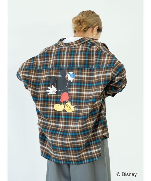 Disney(ディズニー)の「チェック綿ビエラBIGシャツ/Mickey(シャツ/ブラウス・レディース・ブラウン/ネイビー・M/L)」の4枚目の写真