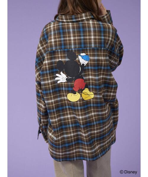Disney(ディズニー)の「チェック綿ビエラBIGシャツ/Mickey(シャツ/ブラウス・レディース・ブラウン/ネイビー・M/L)」の3枚目の写真