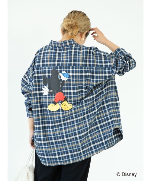 Disney(ディズニー)の「チェック綿ビエラBIGシャツ/Mickey(シャツ/ブラウス・レディース・ブラウン/ネイビー・M/L)」の1枚目の写真