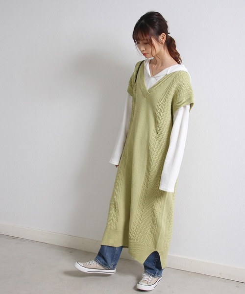 Crisp（クリスプ）の「ケーブルロングニットワンピース（ワンピース・レディース・パープル/グリーン・FREE）」の2枚目の写真