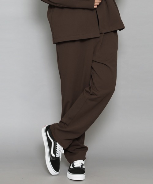 CERCA（チェルカ）の「BG/カットジョーゼット 1タック トラウザー（スラックス・メンズ・チャコールグレー/ブラック/ベージュ/ネイビー/ブラウン/グレー/オリーブ/ライトブラウン/カーキ系1・SMALL/MEDIUM/LARGE/X-LARGE/XX-LARGE）」の5枚目の写真