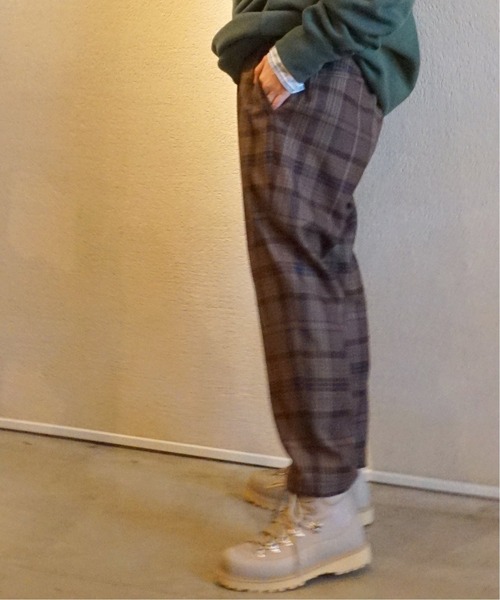 JOURNAL STANDARD LUXE(ジャーナルスタンダード ラックス)の「サキソニーチェック サルエルパンツ◆(その他パンツ・レディース・ネイビー/ブラウン・SMALL/MEDIUM/LARGE)」の2枚目の写真