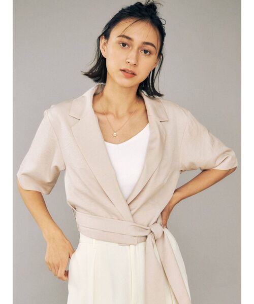 MERCURYDUO（マーキュリーデュオ）の「カップ付バックオープンクロスキャミ（Tシャツ/カットソー・レディース・ブラック/オフホワイト/ライム・FREE）」の6枚目の写真