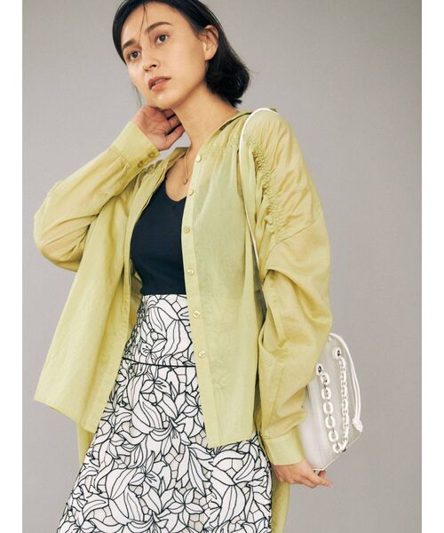 MERCURYDUO（マーキュリーデュオ）の「カップ付バックオープンクロスキャミ（Tシャツ/カットソー・レディース・ブラック/オフホワイト/ライム・FREE）」の4枚目の写真