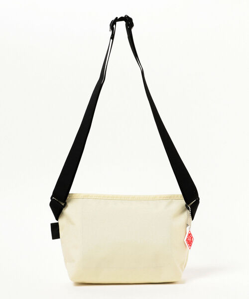 Ray BEAMS(レイビームス)の「DANTON / CORDURA ショルダー バッグ(ショルダーバッグ・レディース・ブラック/オフホワイト・ONE SIZE)」の5枚目の写真