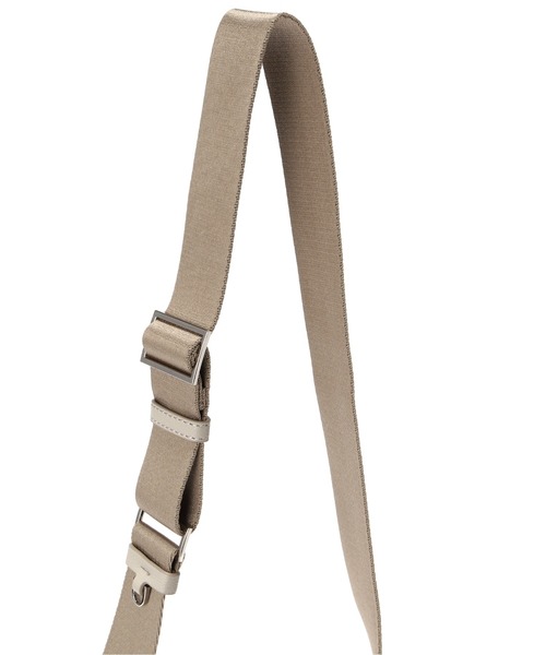 NATURAL BEAUTY BASIC（ナチュラルビューティーベーシック）の「チェーン＆クロスボディバッグ（ショルダーバッグ・レディース・オフホワイト/グレー・ﾌﾘ-）」の8枚目の写真