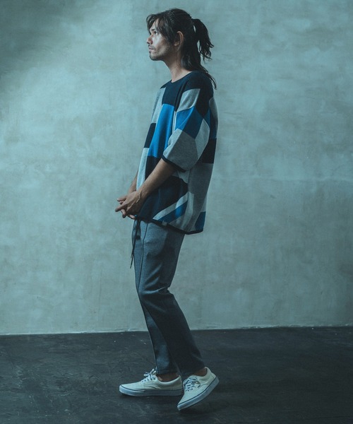 ANGENEHM（アンゲネーム）の「mn2516- ブロッキングサマーニットプルオーバー (MADE IN JAPAN) ニット（Tシャツ/カットソー・メンズ・ブルー/グレー/ブラウン・S/M/L）」の7枚目の写真