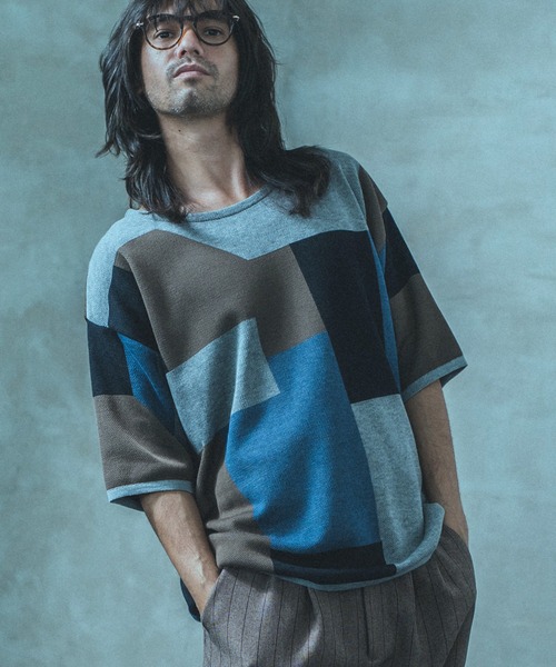 ANGENEHM（アンゲネーム）の「mn2516- ブロッキングサマーニットプルオーバー (MADE IN JAPAN) ニット（Tシャツ/カットソー・メンズ・ブルー/グレー/ブラウン・S/M/L）」の12枚目の写真