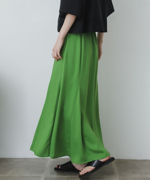SENSE OF PLACE by URBAN RESEARCH（センスオブプレイスバイアーバンリサーチ）の「マーメイドナロースカート（スカート・レディース・ライトブルー/ブラック/ピンクベージュ/ライトベージュ/ホワイト系その他/ブラック系その他/グリーン・ONE）」の14枚目の写真