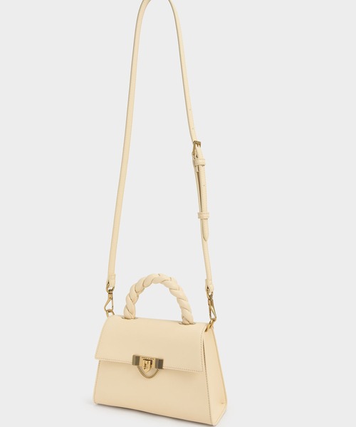 CHARLES & KEITH（チャールズ & キース）の「タルーラ ブレーデッドハンドルトラペーズバッグ / Tallulah Braided Handle Trapeze Bag（ハンドバッグ・レディース・ベージュ/オレンジ/グリーン・S）」の8枚目の写真