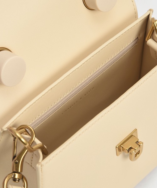 CHARLES & KEITH（チャールズ & キース）の「タルーラ ブレー
