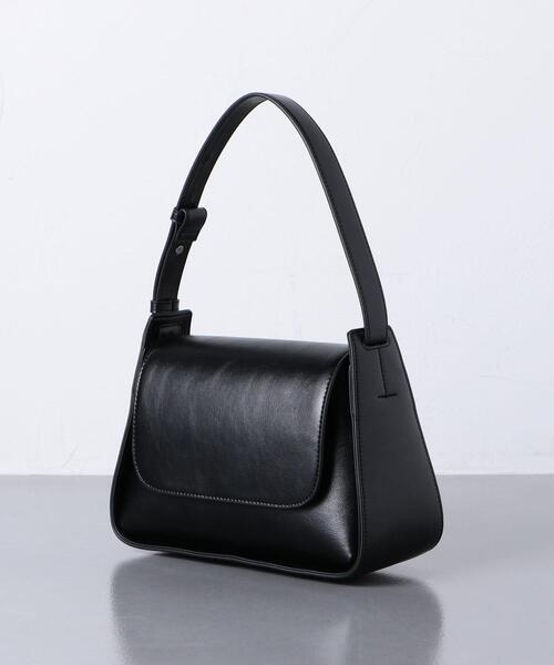 UNITED ARROWS（ユナイテッドアローズ）の「＜UNITED ARROWS＞SOFT ワンショルダーバッグ（ショルダーバッグ・レディース・ブラック/オフホワイト・FREE）」の17枚目の写真