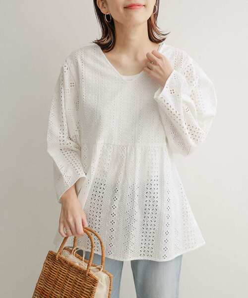 新品タグ付き アイレットレース衿ブラウス アーバンリサーチドアーズ