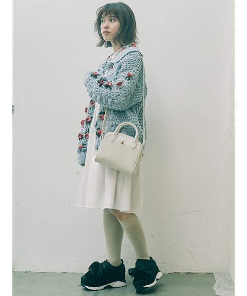 merry jenny（メリージェニー）の「bear刺繍ショルダーbag（ショルダーバッグ・レディース・アイボリー/ブラック/ブルー・FREE）」の12枚目の写真