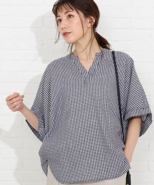 SHOO・LA・RUE(シューラルー)の「◆【洗える】フレンチリネンドルマンスキッパーシャツ(シャツ/ブラウス・レディース・ブラック/イエロー/ホワイト系/ブラック系1/ブラック系2/グリーン系3/サックスブルー系2/ピンク系/ライトパープル/オレンジ系その他4/ダークグリーン系1/レッド系4・00)」の4枚目の写真