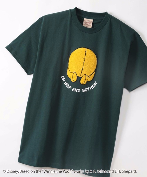 Disney(ディズニー)の「【DISNEY/ディズニー 】くまのプーさん オリジナルデザインTシャツ(Tシャツ/カットソー・メンズ・ホワイト/ホワイト系その他/ダークグリーン/ベージュ/ブルー系その他・MEDIUM/LARGE/SMALL/X-LARGE)」の4枚目の写真