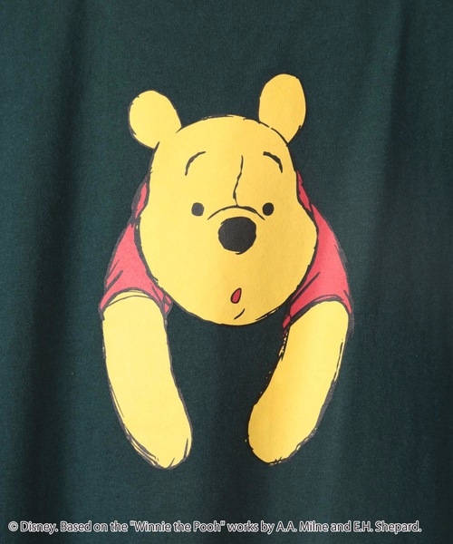 Disney(ディズニー)の「【DISNEY/ディズニー 】くまのプーさん オリジナルデザインTシャツ(Tシャツ/カットソー・メンズ・ホワイト/ホワイト系その他/ダークグリーン/ベージュ/ブルー系その他・MEDIUM/LARGE/SMALL/X-LARGE)」の18枚目の写真