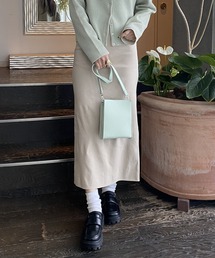 のびっと驚きナロースカート