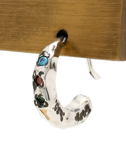 VIVIFY（ビビファイ）の「ピアス/ドロップ/ストーンセット（ピアス（片耳用）・メンズ・ブラック/クリア/レインボー・FREE）」の3枚目の写真