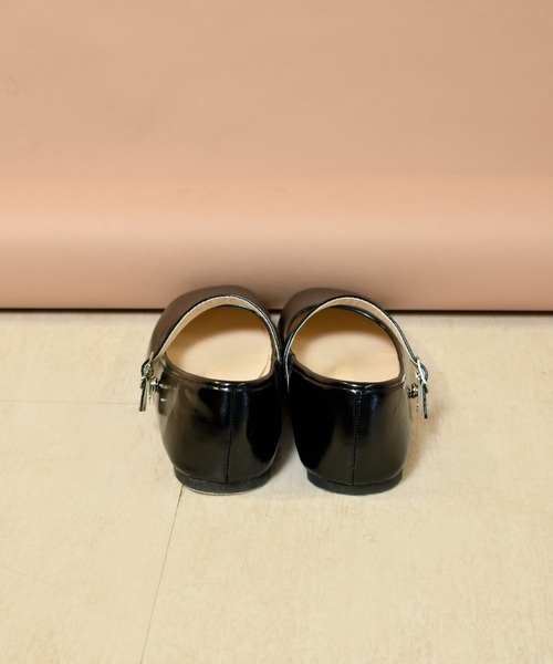 RETRO GIRL（レトロガール）の「ストラップフラットシューズ（パンプス・レディース・ブラック/ベージュ/グリーン・M/L）」の7枚目の写真