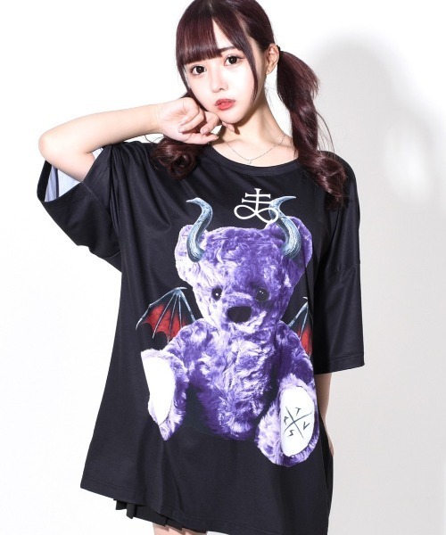 TRAVAS TOKYO(トラバス トウキョウ)の「『TRAVAS TOKYO/トラバス トーキョー』Devil bear BIG Tee/悪魔くま半袖Tシャツ(Tシャツ/カットソー・レディース・ホワイト/ブラック・FREE)」の2枚目の写真