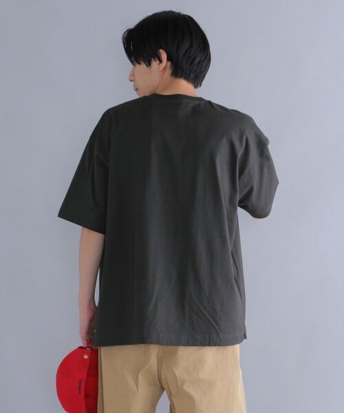 SHIPS（シップス）の「*SHIPS: 〈汗染み防止加工〉 ビッグシルエット ヘビーウェイト ポケット Tシャツ（Tシャツ/カットソー・メンズ・ホワイト/ベージュ/グリーン/ブラック/ネイビー・SMALL/X-LARGE/MEDIUM/LARGE）」の22枚目の写真