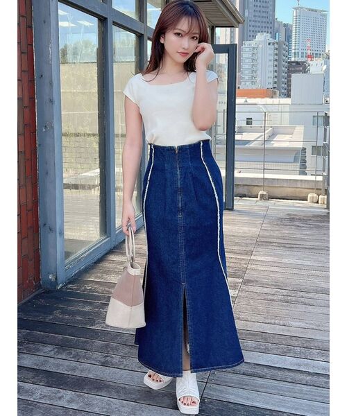 RESEXXY(リゼクシー)の「バイカラーステッチハイウエストスカート(スカート・レディース・オフホワイト/インディゴブルー・SMALL/MEDIUM)」の11枚目の写真