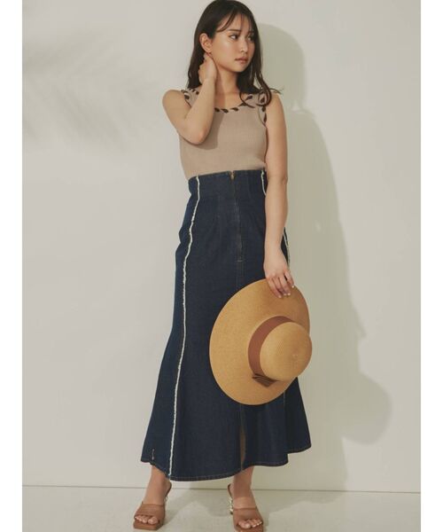 RESEXXY(リゼクシー)の「バイカラーステッチハイウエストスカート(スカート・レディース・オフホワイト/インディゴブルー・SMALL/MEDIUM)」の8枚目の写真