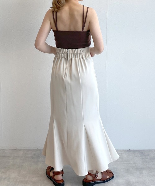 w closet（ダブルクローゼット）の「【抗菌防臭機能付き】テレコカップ付きホルターネックキャミソール（キャミソール・レディース・ピンク/ブラック/ブラウン/オフホワイト・FREE）」の21枚目の写真