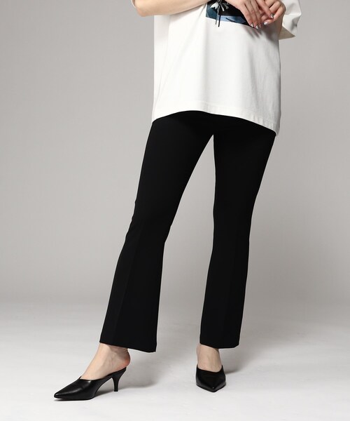 tk.TAKEO KIKUCHI（ティーケータケオキクチ）の「◆スリムフレアパンツ（その他パンツ・レディース・ブラック/アイボリー・66）」の11枚目の写真