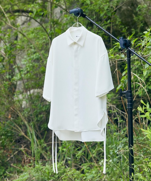 tk.TAKEO KIKUCHI(ティーケータケオキクチ)の「◆【WEB限定】多バリエナメラカシャツ(シャツ/ブラウス・メンズ・ブラック/オフホワイト/ライトグリーン系1/ライトグリーン系2/ベージュ系/ベージュ系4/ライトグリーン系/ホワイト系6/ブラック系/ブラック系3/ブラック系4/ライトグリーン・02/01/03)」の3枚目の写真