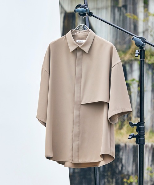 tk.TAKEO KIKUCHI(ティーケータケオキクチ)の「◆【WEB限定】多バリエナメラカシャツ(シャツ/ブラウス・メンズ・ブラック/オフホワイト/ライトグリーン系1/ライトグリーン系2/ベージュ系/ベージュ系4/ライトグリーン系/ホワイト系6/ブラック系/ブラック系3/ブラック系4/ライトグリーン・02/01/03)」の8枚目の写真