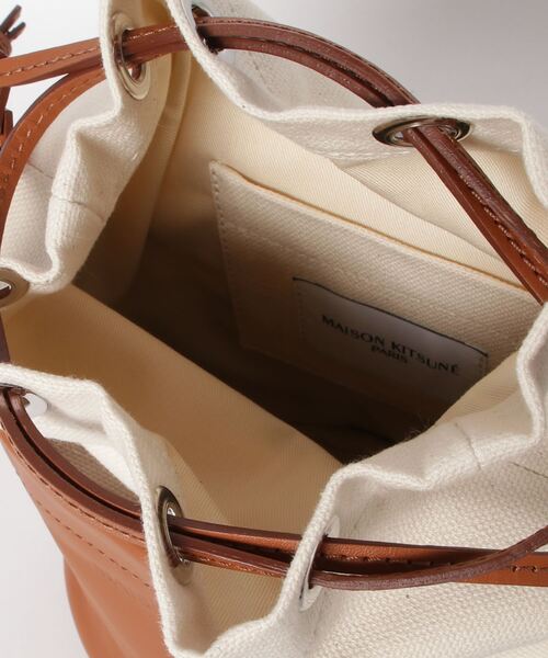 [即発] Maison Kitsune Drawstring バケットIW05152WW0053 即発] Maison Kitsune Drawstring バケットIW05152WW0053