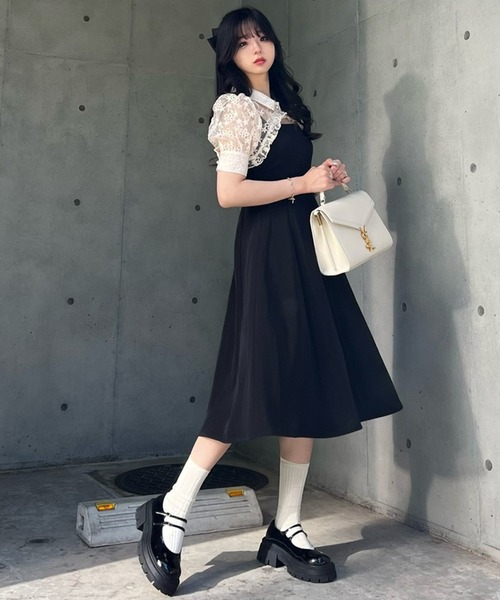 TITTY&CO.(ティティーアンドコー)の「【TITTY&CO.】フレアジャンスカ×クロップド刺繍ブラウスセット(ワンピース・レディース・ブラック・FREE)」の20枚目の写真