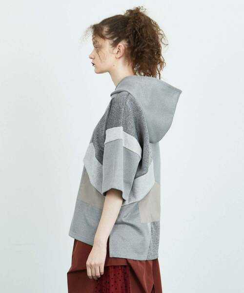 FRAPBOIS（フラボア）の「パッチフーディー（Tシャツ/カットソー・レディース・グレー/ブラック・1/2）」の3枚目の写真