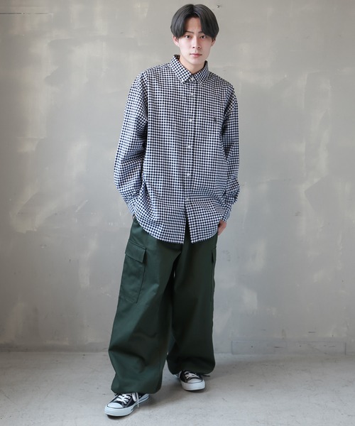 SPINNS（スピンズ）の「【ビックシルエット】ワンポイント刺繍 長袖オックスフォード柄シャツ（シャツ/ブラウス・メンズ・ブラック系その他/ブラック系その他2/ネイビー系/ネイビー系1・ONESIZE）」の16枚目の写真