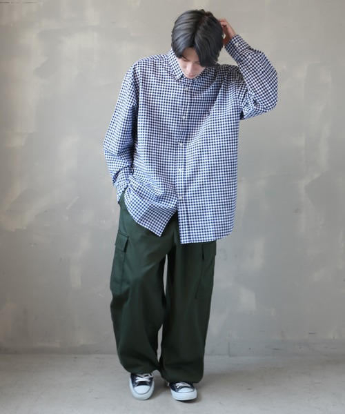 SPINNS（スピンズ）の「【ビックシルエット】ワンポイント刺繍 長袖オックスフォード柄シャツ（シャツ/ブラウス・メンズ・ブラック系その他/ブラック系その他2/ネイビー系/ネイビー系1・ONESIZE）」の17枚目の写真