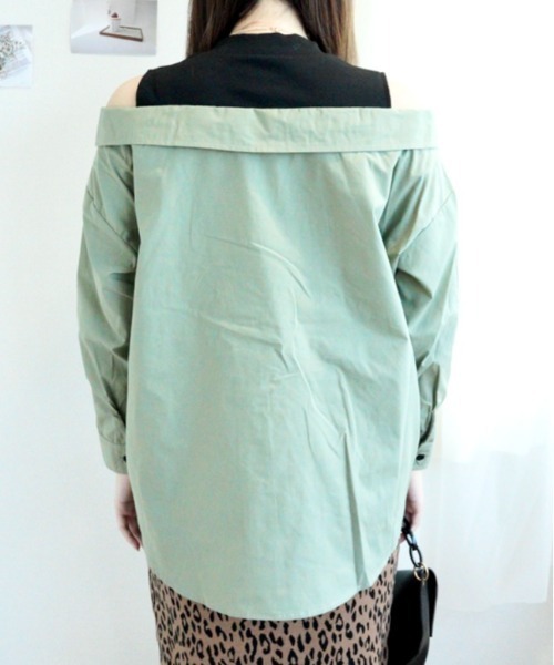CECIL McBEE（セシルマクビー）の「無地レイヤード風シャツ（シャツ/ブラウス・レディース・カーキ/グリーン・MEDIUM）」の7枚目の写真