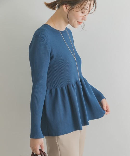 F by ROSSO(エフバイロッソ)の「F by ROSSO ウォッシャブルペプラムニット(ニット/セーター・レディース・ブルー/ブラック/オフホワイト・FREE)」の11枚目の写真