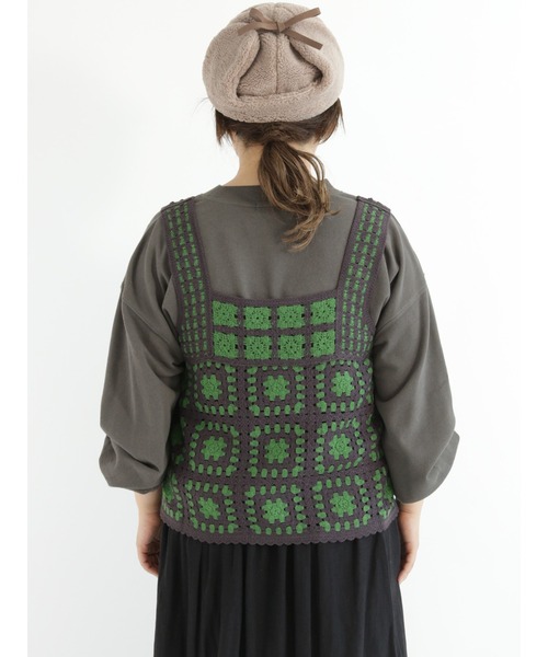 Samansa Mos2（サマンサ モスモス）の「かぎ針風ベスト（ベスト・レディース・ブラック/チャコール/キナリ・ﾌﾘ-）」の15枚目の写真