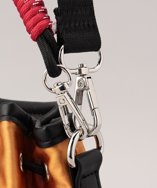 OUTDOOR PRODUCTS(アウトドアプロダクツ)の「OUTDOOR PRODUCTS/アウトドアプロダクツ 【別注カラーあり】サテンミニショルダードロストバッグ(ショルダーバッグ・レディース・ピンク/ブラウン系その他/ブルーグリーン/チャコールグレー/ブラウン・ONE SIZE)」の16枚目の写真
